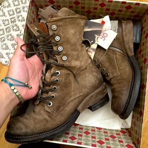 A.S.98 The Saunder Boot, Size 38